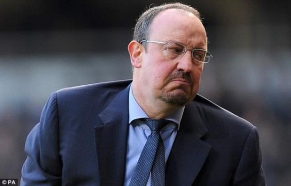-Rafael Benitez'in takmlarnda kaptan, oyuncular arasnda yaplan oylamayla seiliyor...