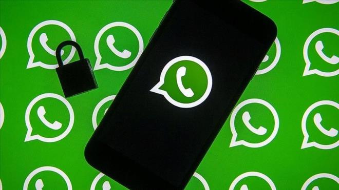 WhatsApp, kullanclarn zel bulduklar sohbetlerini kilitlemesini salayacak yeni zellii ile gndemde. Bu zellik telefonunuza gizlice baklmas durumunda insanlarn ilk etapta kilitli bir sohbet klasrnz olduunu bilmelerini ve sohbetlerinizi okumalarn engelleyecek.