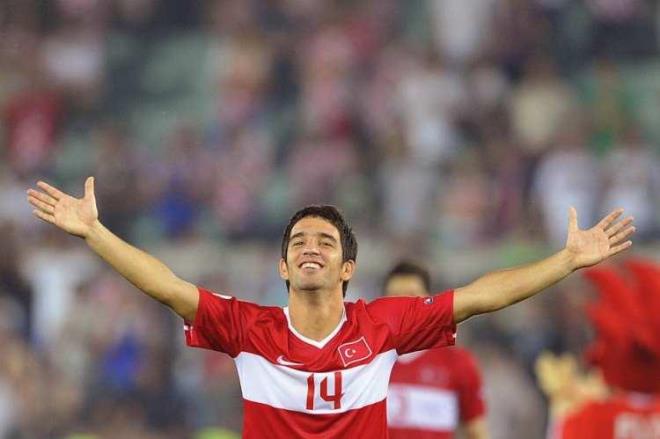 Turan'n kariyerinin anlatld belgeselin ismi "Arda Turan: Yzleme" olarak isimlendirilecek.