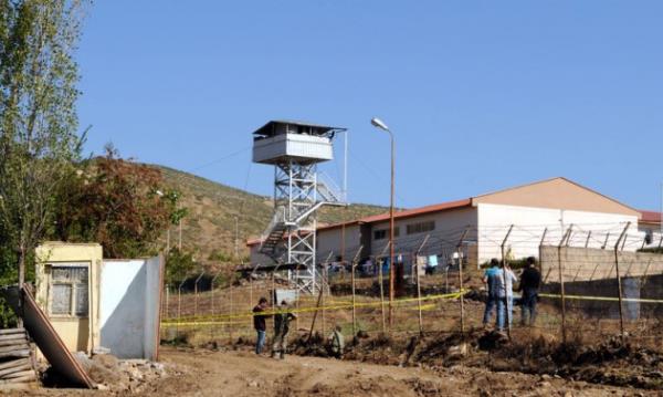 te PKK'llarn firar ettii o tnel