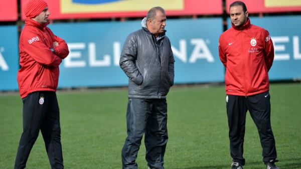 Yaananlar ile ilgili olarak ilerleyen saatlerde resmi siteden aklama yaplmas bekleniyor.