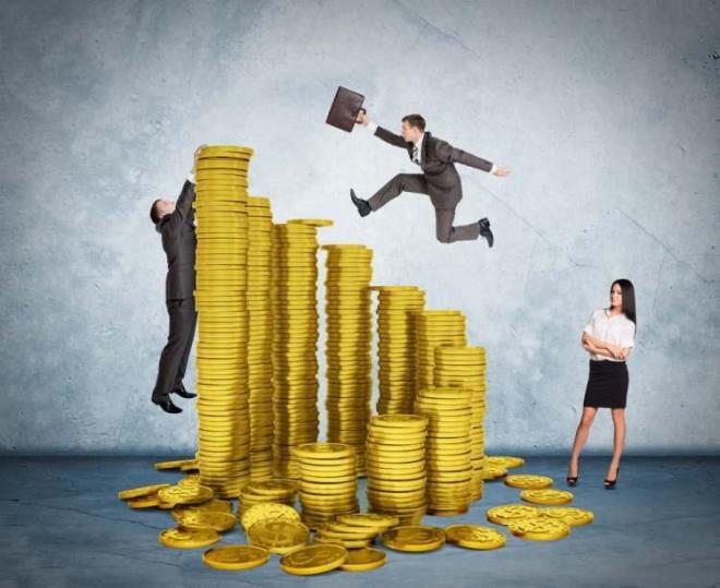 Listenin zirvesinde 233 milyar dolarlk servetiyle Fransz Bernard Arnault yer ald.