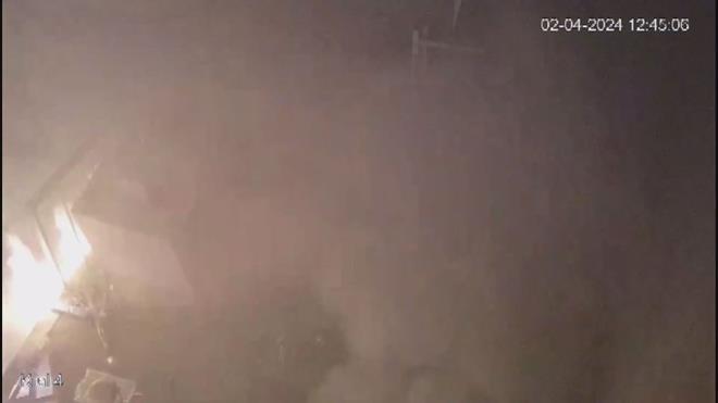 Yangna gece kulbnn ierisinde yakalanarak yangn tpyle mdahalede bulunan ve sonrasnda arka ktaki yolu bulup kurtulan marangoz iisi Ercan E.'nin olay sonras alnan ifadesi ortaya kt.