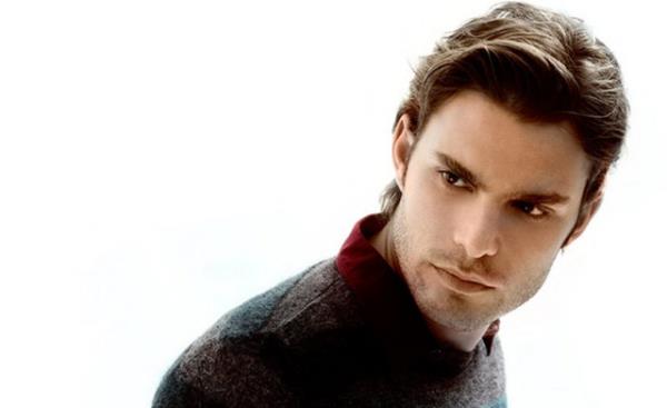 <b>MEHMET ASLAN:</b> mparator gnllere taht kurmu hepimizin ba tac. Ama gitti diye Galatasaray'a kslr m?