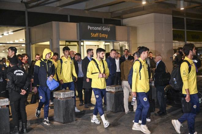 FRANSIZ L'EQUPE    "TFF ile atma halinde olan Fenerbahe, Sper Kupa finalini oynamay reddetti"