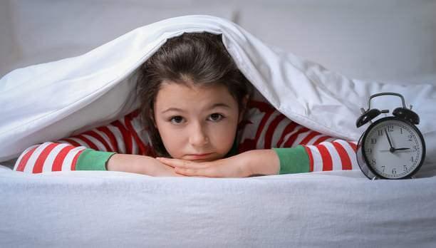 Bu sebeple bu durumda ebeveynlere den en nemli grev ocuklarn uyku dzeninin salanmasnda yardmc olarak onlarn ihtiyac olan uykuyu yeterli ekilde almalarna imkan salamaktr.