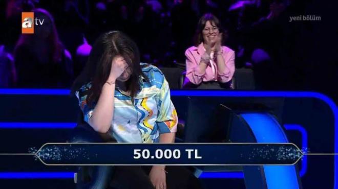 SORU: "Trke resm adnda "Konfederasyonu" ifadesi geen tek lke hangisidir?"  <br>  A- svire    B- Gney Kore    C- Norve    D- Rusya    CEVAP: A