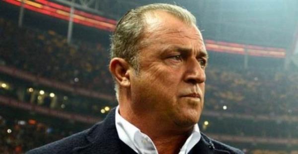 Fatih Terim'in gnderilmesi, Trkiye'de baarnn deil siyasetin nemli olduunu bir kez daha gsterdi.