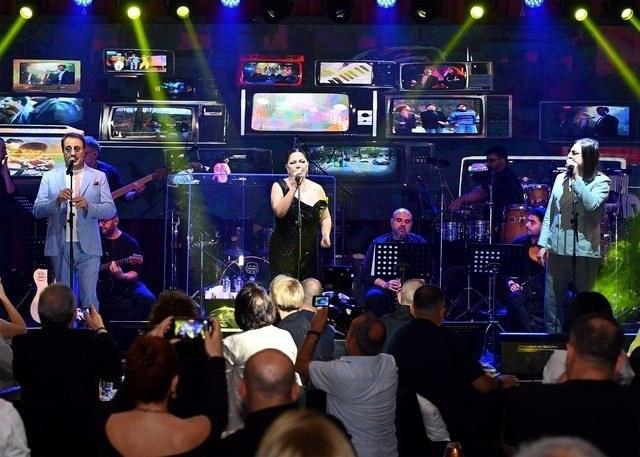 90'l yllarndan kurulup ayrlan zel- elik- Ercan ls,  elik'in ayrlmasyla zel-Ercan adyla devam etti.