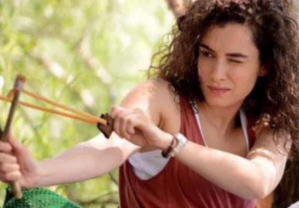 Sonra set, stanbul stinye'ye tand.