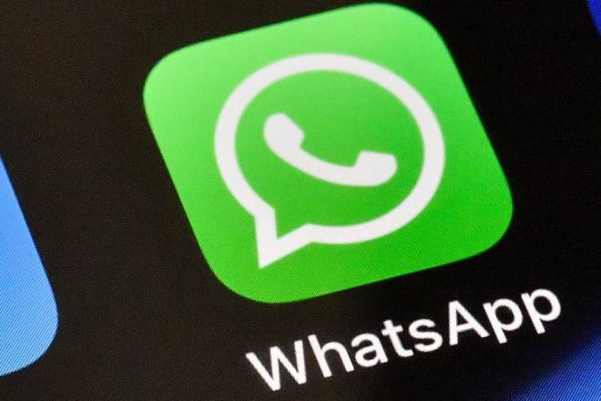 NE ZAMAN GELECEK?    WhatsApp Yakndaki Kiiler zelliinin utan uca ifrelenmi olduunu belirtiyor.    Telefon numaranz da keif ve aktarm sreci boyunca gizli kalacaktr.    Yakndaki Kiiler zellii u anda gelitirilme aamasnda ve en son Android beta srmnde grld.    Bu zelliin iOS kullanclarna gelip gelmeyecei ya da WhatsApp'n bu zellii tm kullanclara ne zaman sunmay planlad henz belli deil.