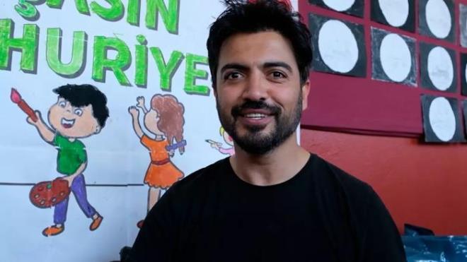 "DNCE GCYLE BEDENDEN RUHU AYIRIYORSUN"<p>    Yusuf Gney, 2021'de katld programda, "Astral seyahatle uzaya gittim, geldim. Astral seyahat bilimsel olarak da var. Dnce gcyle bedenden ruhu ayrp, zaman kstlamas yaamadan her yere gidebiliyorsunuz.