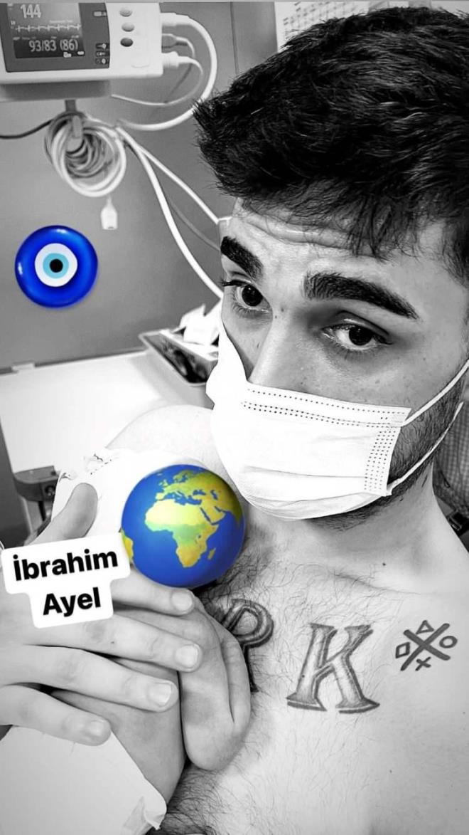 Ksa srede beeni yamuruna tutulan paylamlara ok sayda "Maallah", "Babalk yakt", "Allah anal babal bytsn" gibi saysz yorum geldi.