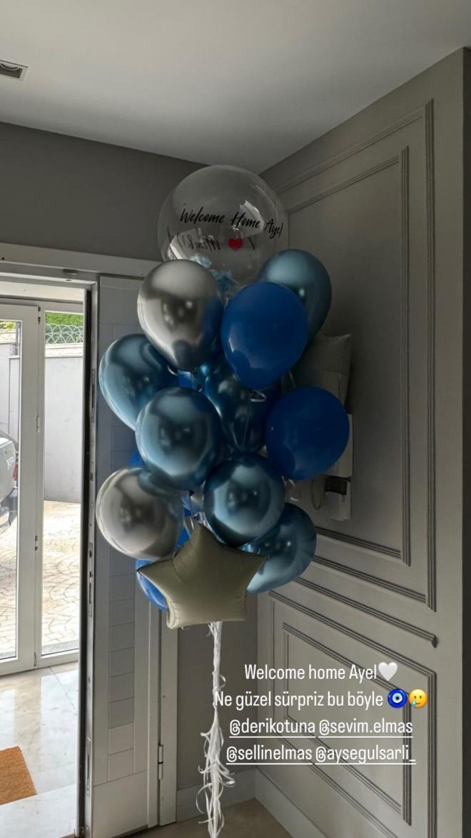 "EVE HO GELDN AYEL"  <p>  nl iftten ve Ayel bebekten gzel haber geldi. Olunun taburcu olduunu duyuran efkatli, evdeki srpizi "Welcome home Ayel, ne gzel srpriz byle" diye gzler nne serdi.