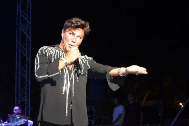 arkc Fatih rek, getiimiz aylarsa saray yavrusu evini sata koyduunu sylemiti.