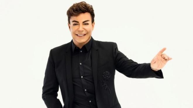 100 milyon TL deerindeki evi merak edilirken  satta olan evinin kaplarn ilk kez at.