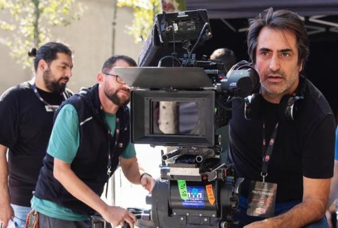 Prestij Mzik irketiyle yollar kesien Mahsun Krmzgl, zcan Deniz ve Haluk Levent?in hrete uzanan yolculuunu konu alan film, 8 haftada 100 bin 506 kii tarafndan izlenmi ve yaklak 8 milyon lira haslat elde etmiti.