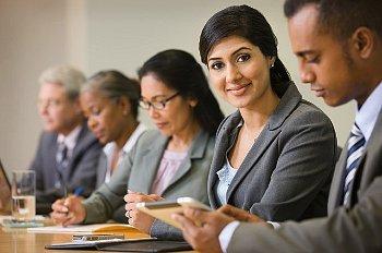 "emekli olup gneye tancam abi" lerle geiyor mrn partilerle anangil ard kynze neden gitmedin beyaz yakal