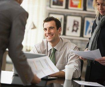 Plazada proje kasar Sanki kendi mal gibi Kasarkende hayal kurar Btn salaklar gibi #beyazyakal