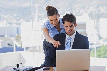 Latte bile soyal stsz iilmez/leyin House'ta havandan hi geilmez/Tiffany yzne asla paha biilmez/Ah asaletin batsn #beyazyakal