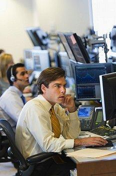 Akam 6 oldu mu kaarsn Etrafa dehet saarsn Arkada yolun yol deil Simit sat onurlu yaa #beyazyakal