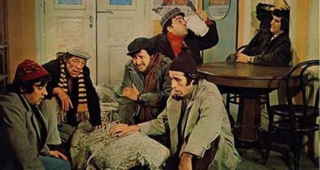 zkul, bir dnem de izofreni (halsinasyonlar, sanrlar grlen bir ruhsal hastalk) eilimi gsterdi. Gittii doktorlarn yardmc olamadn fark eden nl oyuncu, kendi kendini tedavi etme karar ald. Kulana garip sesler geldiini ve bu durumun kendisini ok korkuttuunu syleyen zkul, 1970 ylnda Abdi peki'ye verdii syleide ruhsal durumu ve Freud'a olan ilgisini yle anlatmt: