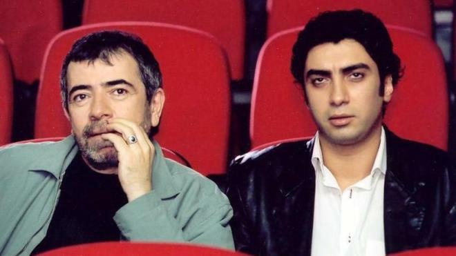 Kurtlar Vadisi dizisi 2005 ylnda sona erdi. Nitekim dizide Polat Alemdar karakterine hayat veren Necati amaz, imdilerde 52 yanda. Bunun sonucunda ise Polat Alemdar' seneler sonra ilk kez gren birok insan arabiliyor.