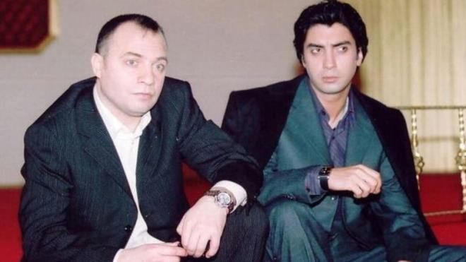 NECAT AMAZ'IN YILLAR SONRAK HAL<p>    zg Namal ve Sleyman akr gibi isimlerle birlikte rol alan Necati amaz, seneler sonraki hali ile birok izleyici tarafndan merak edilebiliyor. nk baarl oyunculuu ile birok insann beenisini kazanmt. te Kurtlar Vadisi'nin Polat Alemdar', Necati amaz'n yllar sonraki hali;