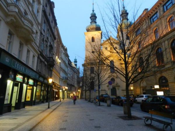 <b>14. Prag, ek Cumhuriyeti</b>  <p> 12 czdann 3'</p>