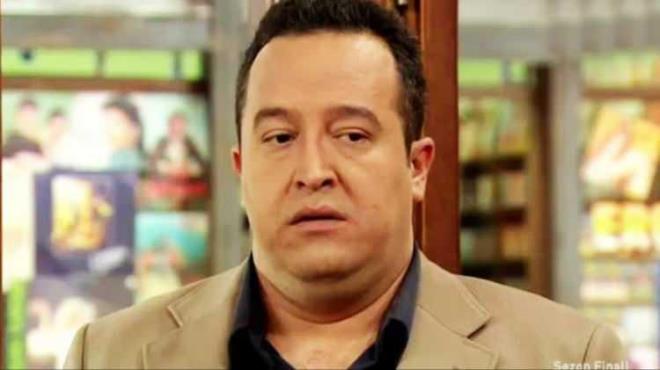 Bir dnem Avrupa Yakas'nda Kubilay roln canlandran Vural elik, Glse Birsel ile de polemik yaamt.