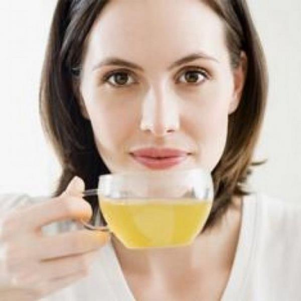 Faydalarndan dorudan yararlanmak iin 7-8 karanfil tomurcuunu, bir bardak kaynar suda 10 dakika demleyip lk olarak iebilirsiniz.