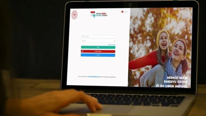 2- Randevu iin onay gerekecek    Randevu tarihinden bir gn nce, akam saat 20.00?ye kadar kiilerin randevusuna onay vermesi veya gelemeyeceini bildirmesi gerekecek. Onay, www.mhrs.gov.tr internet sitesi, mobil uygulama ve ALO 182 ar merkezi olmak zere tm kanallar zerinden verilebilecek.