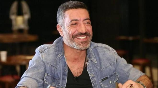 Bir dnem 'arklar bizi syler' programyla Sibel Can ve Hsn enlendirici ile kamera karsna geen Hakan Altun zel hayatyla sk sk gndem oluyor.