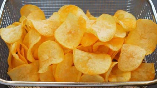 "Yksek seviyede tketilen kapsaisin (ac biberlerin aktif bileeni) sonucu oluan ani kalp durmas" sonucu hayatn kaybetti.