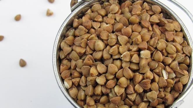 Karabuday direnli niasta ieren tahl rnleriyle karlatrldnda kan ekerinde daha dk bir arta (dk glisemik indeks) neden olur.