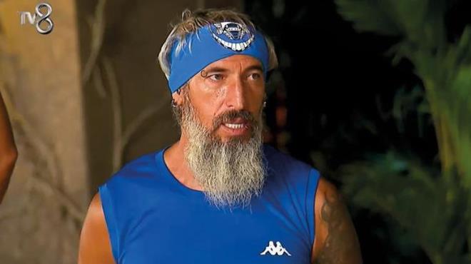 zgr Tetik, "Dellolar akamlar olduu iin yorgunluk gemiyor ama en azndan scan etkisi yok oluyor diyelim. 6. dellom olacak bu benim. u anda dello ortam 6. defa giren bir yarmac iin ok enteresan bir yer olmuyor fakat kiiler deitike senin de heyecann daha farkl oluyor. Soluma baktmda 1 ampiyon var, 3 finalistiz. u delloda her ey olabilir. Btn arkadalarma baarlar diliyorum" dedi.