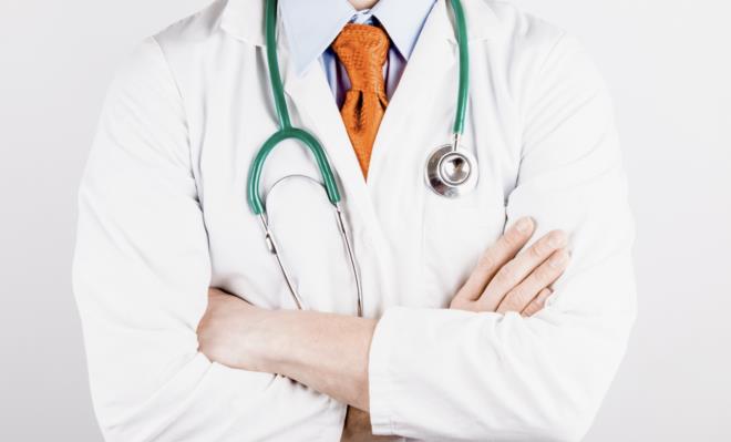 Uzaktan salk hizmeti alan hastaya gerekli durumlarda yz yze muayene nerisi de yaplacak.