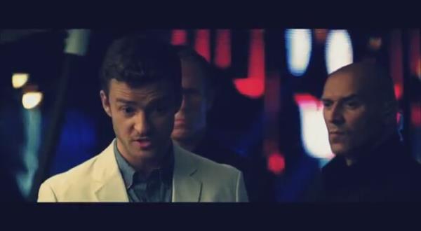 Filmde, Princeton niversitesi son snf rencisi Richie`nin okulu iin kullanmas gereken tm parasn online poker oynatan yasad bir kumar sitesinde harcamas sonucu gelien olaylar izlenebilecek.