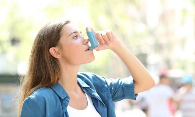 ASTIM HAMLELE ENGEL MDR?  <br>  Hayr, deildir. Gebelik dneminde astm ilalarnn kesilmesi gerekmez. Hamile astm hastalarnn gvenle kullanabilecekleri ilalar vardr.