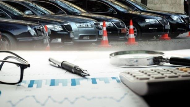 TBMM?ye bal sosyal tesislerde de ayn tasarruf tedbirleri uygulanacak. stanbul?da bulunan iki ayr konaklama tesislerinden sadece milletvekilleri yaknlar ve Meclis personeli yararlanyor. Meclis konaklama tesislerinin de dier kamu kurulular gibi vatandalara alp almayaca tartlacak. Genelgeye son eklini vermek zere TBMM Bakanlk Divan?nn nmzdeki hafta toplanmas bekleniyor.