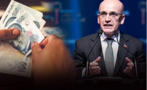 Trkiye Byk Millet Meclisi (TBMM) 1 yldr ksmen uygulad tasarruf tedbirlerini genileterek yeni bir genelge hazrlyor. Meclis?teki tm birimlere gnderilecek tasarruf genelgesi nmzdeki gnlerde kamuoyuyla paylalacak. Makam aralarnn, yerli otomobil TOGG?la deitirilmesi de gndemde.