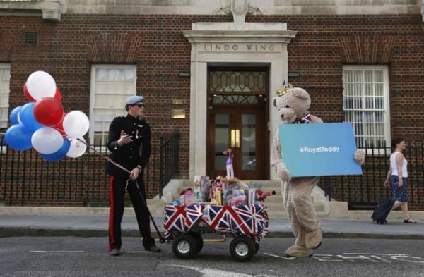 Anketin sonular; Trklere gre en iyi yabanc dil konuanlarn ngilizler olduunu ortaya koyuyor.