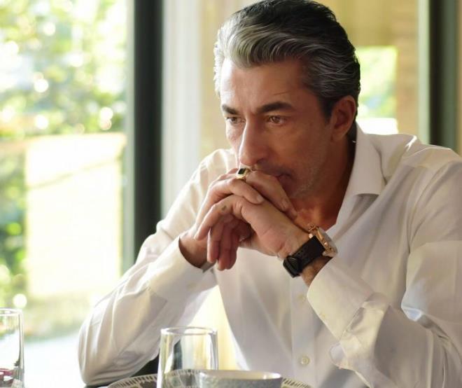 Gekte, "Sizin bilmediiniz eyler dnyor" diyen Petekkaya'nn Cumhurbakan Erdoan'dan yardm istedii paylam u ekilde: