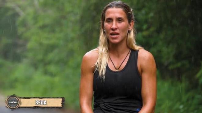 Seda: Benim iin aslnda kolay balayan ama ok zorlandm bir dello oldu diyebilirim. Delloya giderken tam olarak karar vermemitim. Burada kalp kalmama dncesinden ok emin deildim.