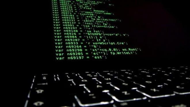 Birok kiinin basit ifreler kullandna dikkat eken Dr. Lallie, bu tr ifrelerin siber sular iin byk bir risk oluturduunu vurgulad.