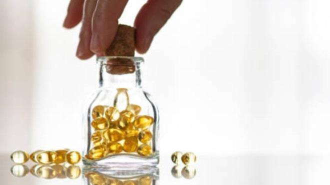 Genellikle empirik vitamin ad verilen sistemde bir kanta dayal olmakszn E ve D vitamin takviyesi nerilebiliyor. Yaynlanan bilgilere gre de neriye dayal olarak tavsiye edilen D vitamin takviyesi, ocuklarda ve ergenlerde solunum yolu enfeksiyonlarn nlemede etkili olabilir.