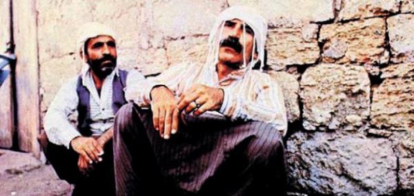 Trk sinema ve tiyatro oyuncusu, ynetmen, yapmc ve senarist Tuncel Kurtiz hayatn kaybetti.