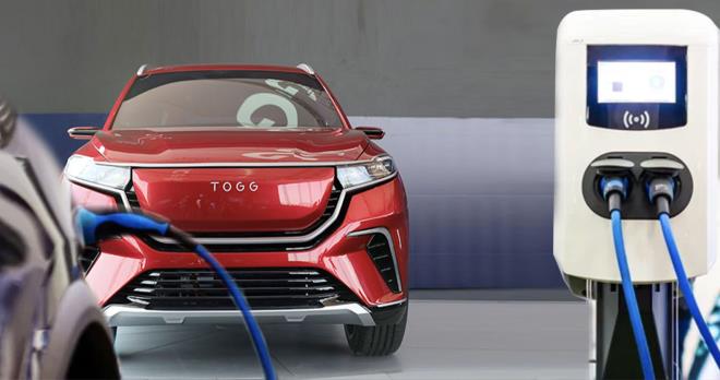 BAYRAM BOYUNCA %50?YE VARAN NDRM SUNULACAK<br>  Trugo?nun aklamasna gre Trugo arj istasyonlarnda Kurban Bayram boyunca marka fark etmeksizin tm elektrikli ara modellerine %50?ye ulaan oranda indirim sunulacak. ndirimler, 16 Haziran 00.00 ila 19 Haziran 23.59 arasnda geerli olacak. Togg, indirim oranlarnn farkllk gsterebileceini belirtmi. Oranlarn deiimi konusunda bir bilgi yok.