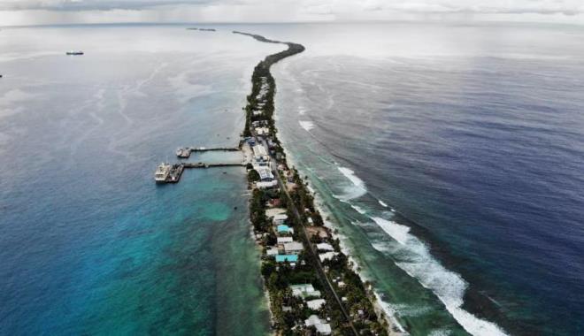 4. TUVALU    Byk Okyanus'ta bulunan bu lke 9 tane mercan adasndan oluuyor ve deniz seviyesinden sadece 5 metre ykseklikte. 26 km2 yz lmne ve takribi 11 bin nfusa sahip.