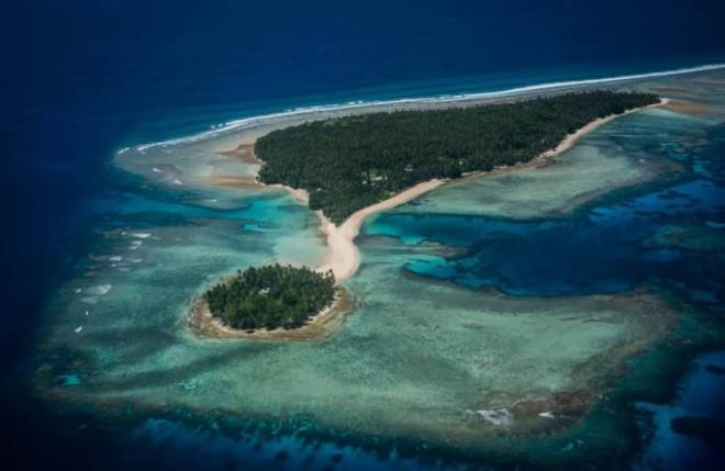 7. MARSHALL ADALARI    Kuzey Pasifik Okyanusu'nda yer alan bu lke birok ada grubundan oluuyor ve nfusu 58 bin civarnda.